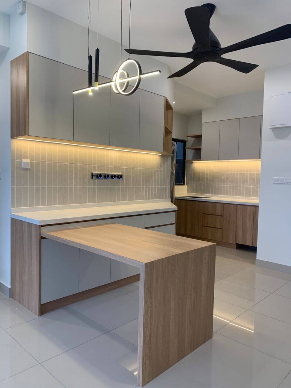 Platinum Arena project by Sun Synergy Contracts